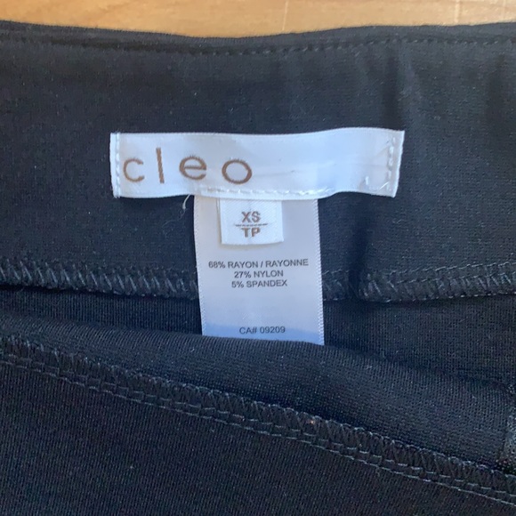NWT CLEO- high waisted skirt - Picture 2 of 3